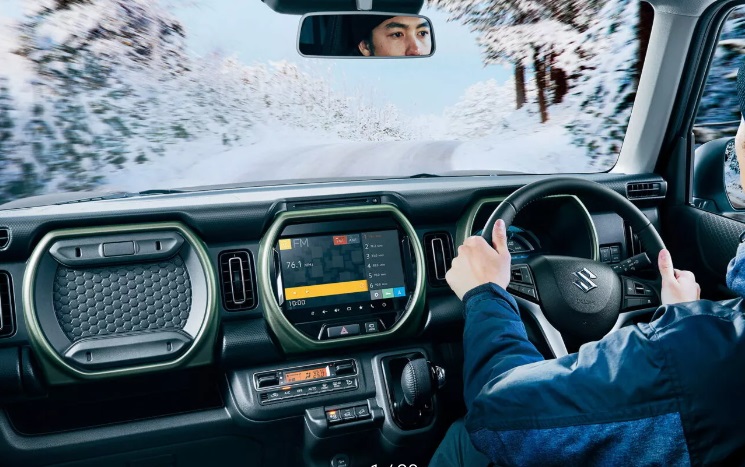 Suzuki Hustler Interior